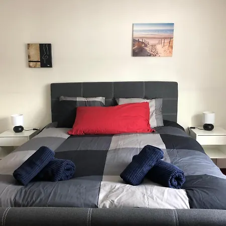 Lägenhet Near Slopes 2 Bedrooms With Balcony *