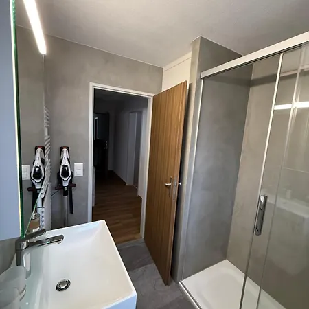 Near Slopes 2 Bedrooms With Balcony *