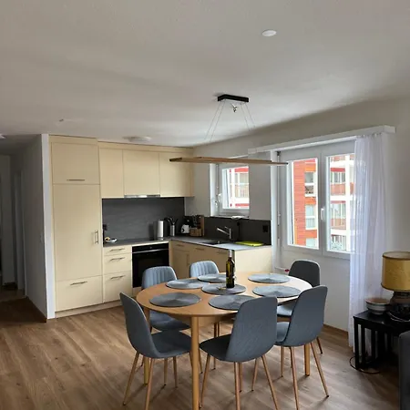 Near Slopes 2 Bedrooms With Balcony Apartamento