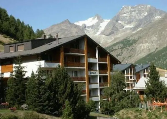 公寓 Near Slopes 2 Bedrooms With Balcony 萨斯费