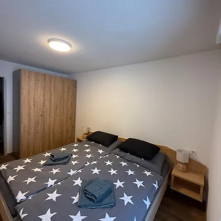 Апартаменты Near Slopes 2 Bedrooms With Balcony *